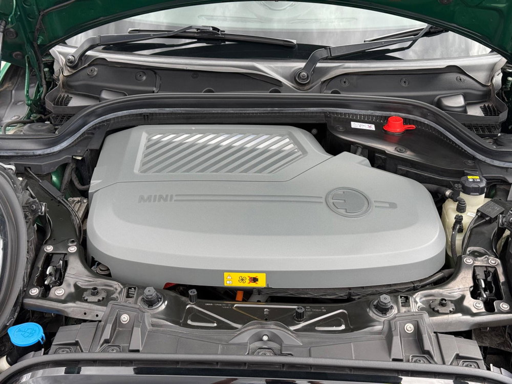 MINI Electric hatch Cooper SE 32.6kWh Level 2 Auto 3dr