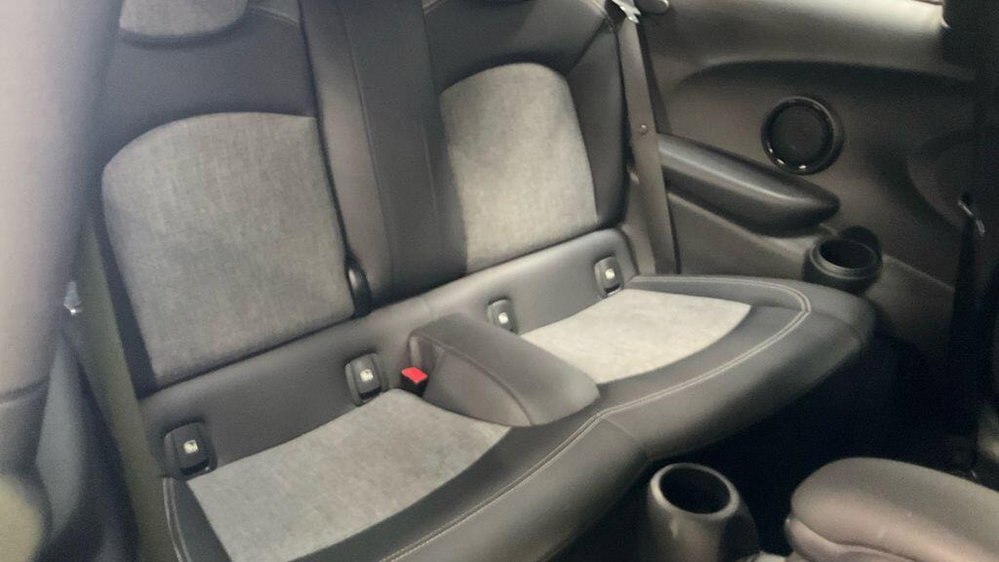MINI Electric hatch Cooper SE 32.6kWh Level 2 Auto 3dr