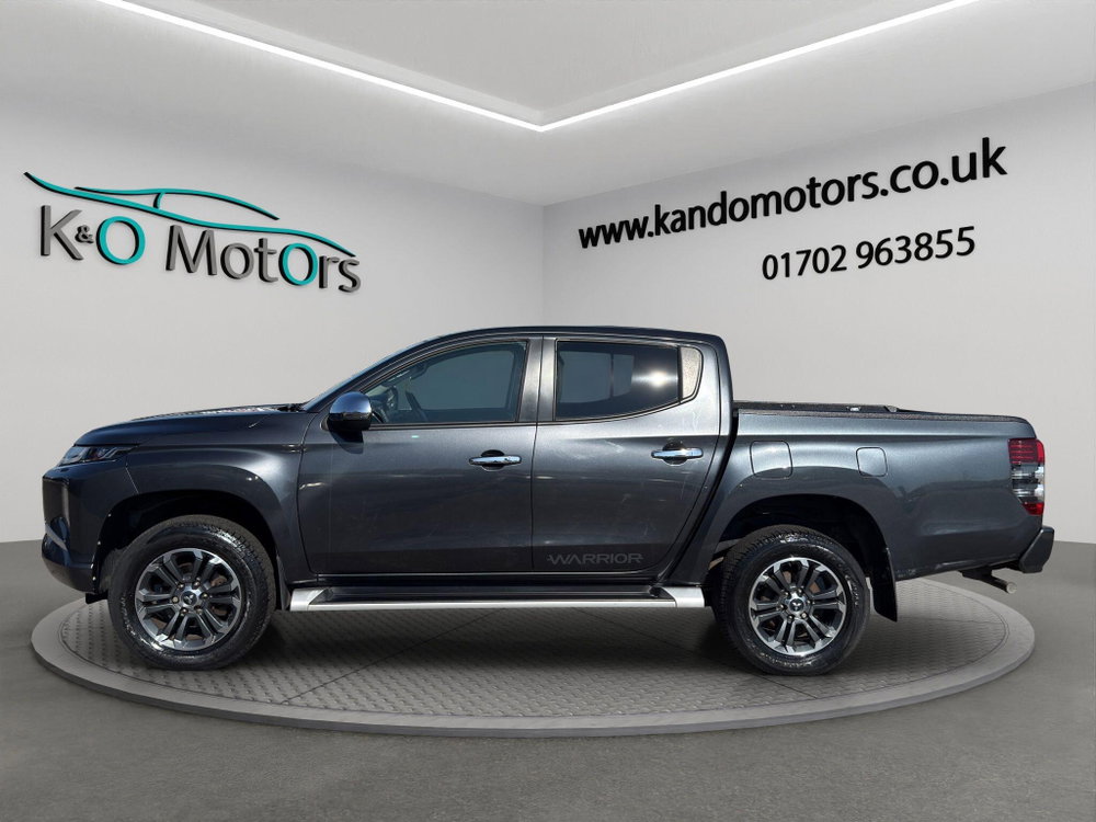 Mitsubishi L200 2.2 DI-D DC Warrior 4WD Euro 6 (s/s) 4dr