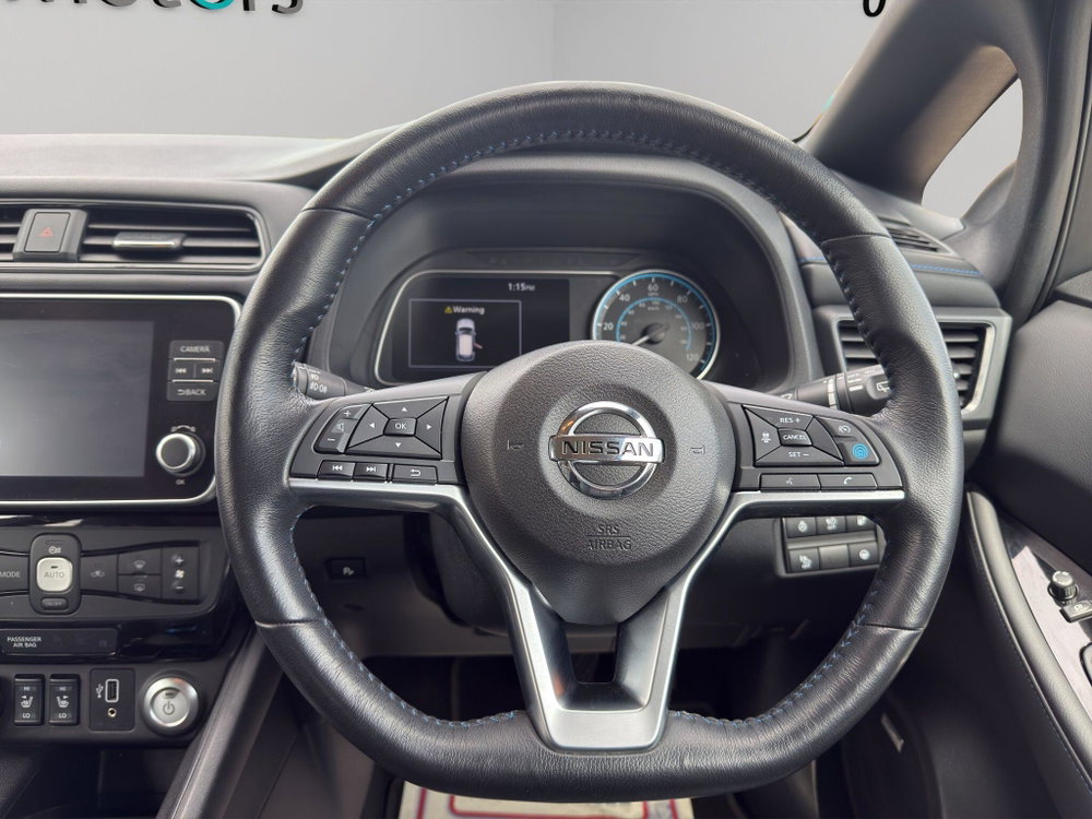 Nissan Leaf 40kWh Tekna Auto 5dr
