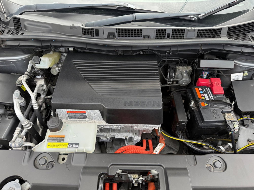 Nissan Leaf 40kWh Tekna Auto 5dr