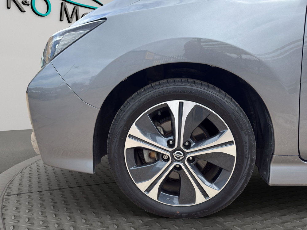 Nissan Leaf 40kWh Tekna Auto 5dr