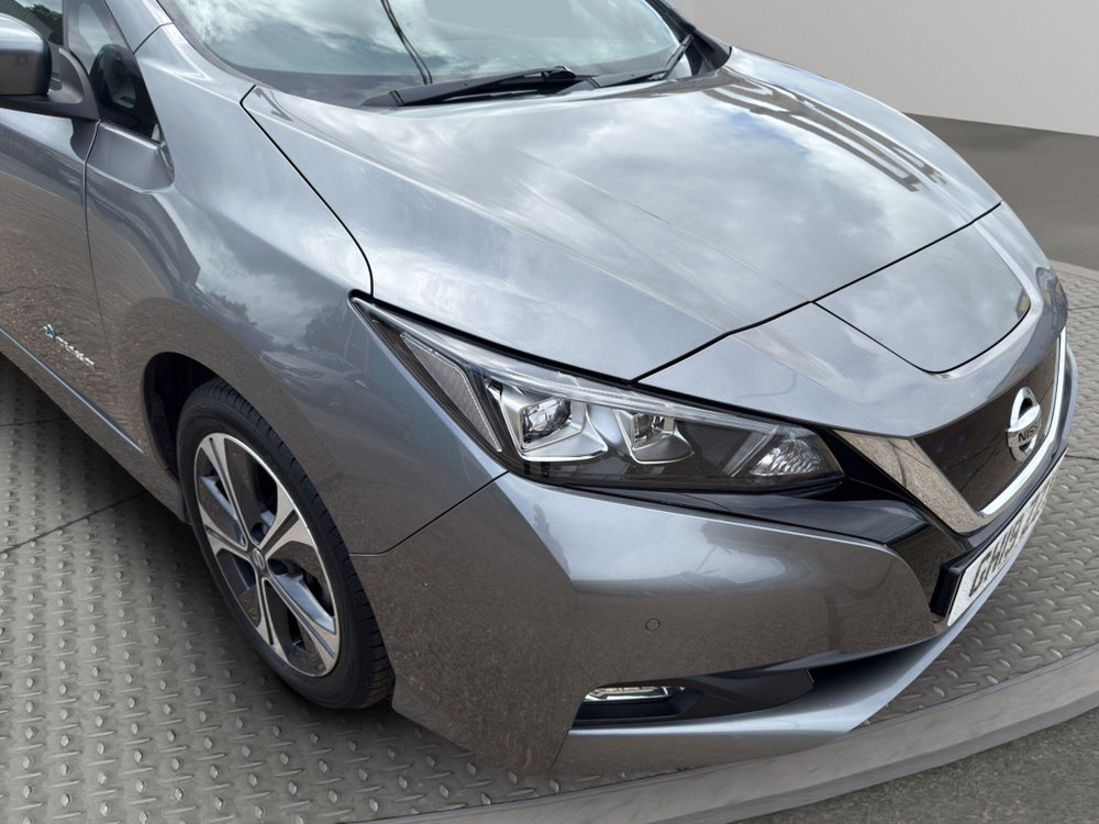 Nissan Leaf 40kWh Tekna Auto 5dr