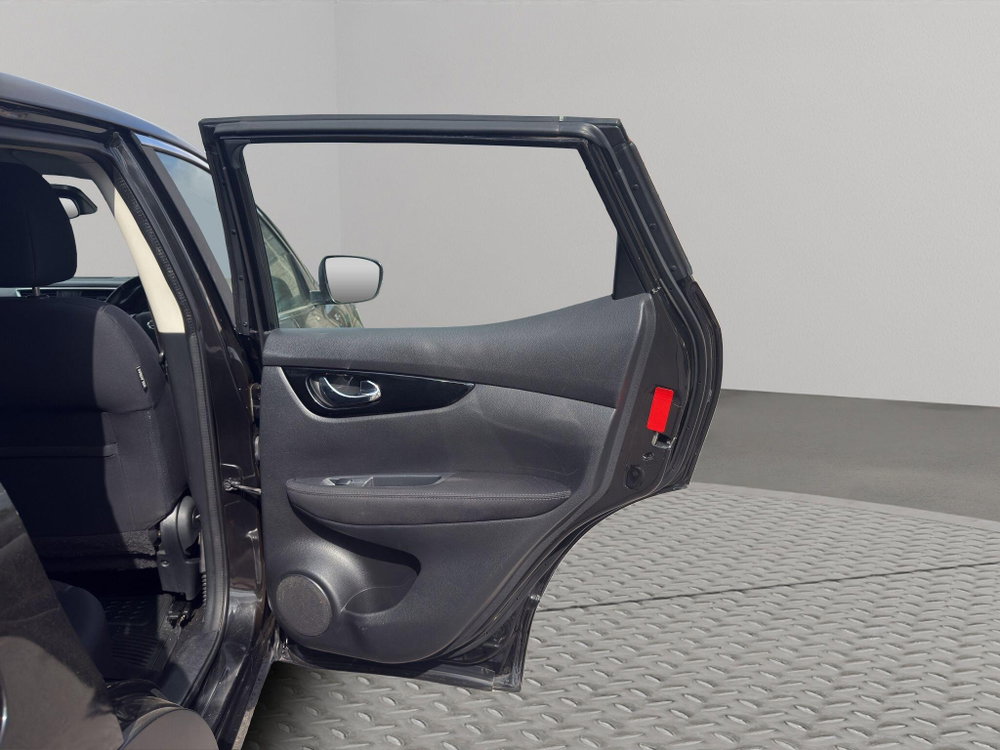 Nissan Qashqai 1.6 dCi Acenta SUV 5dr Diesel XTRON 2WD Euro 5 (s/s) (130 ps)