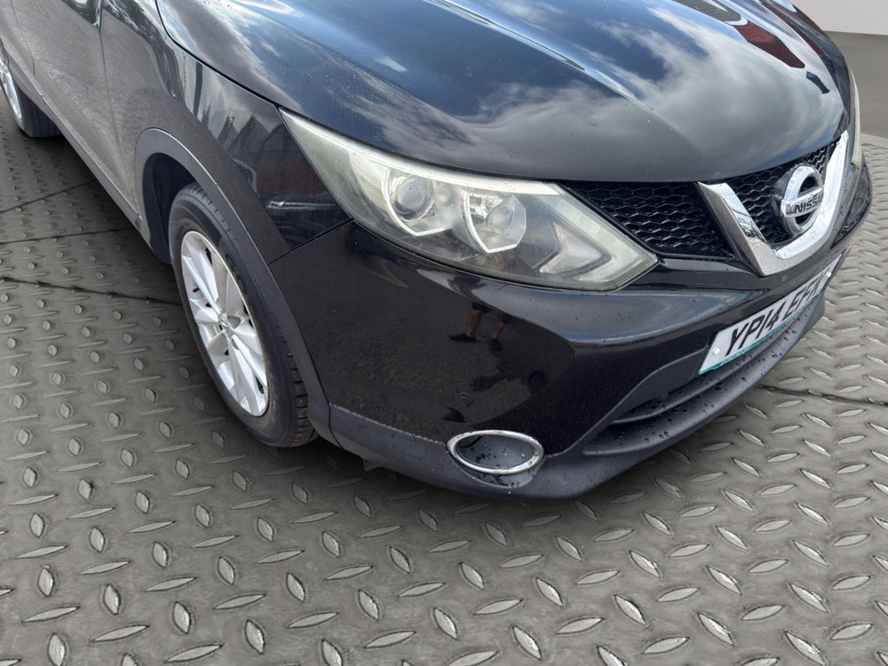 Nissan Qashqai 1.6 dCi Acenta SUV 5dr Diesel XTRON 2WD Euro 5 (s/s) (130 ps)