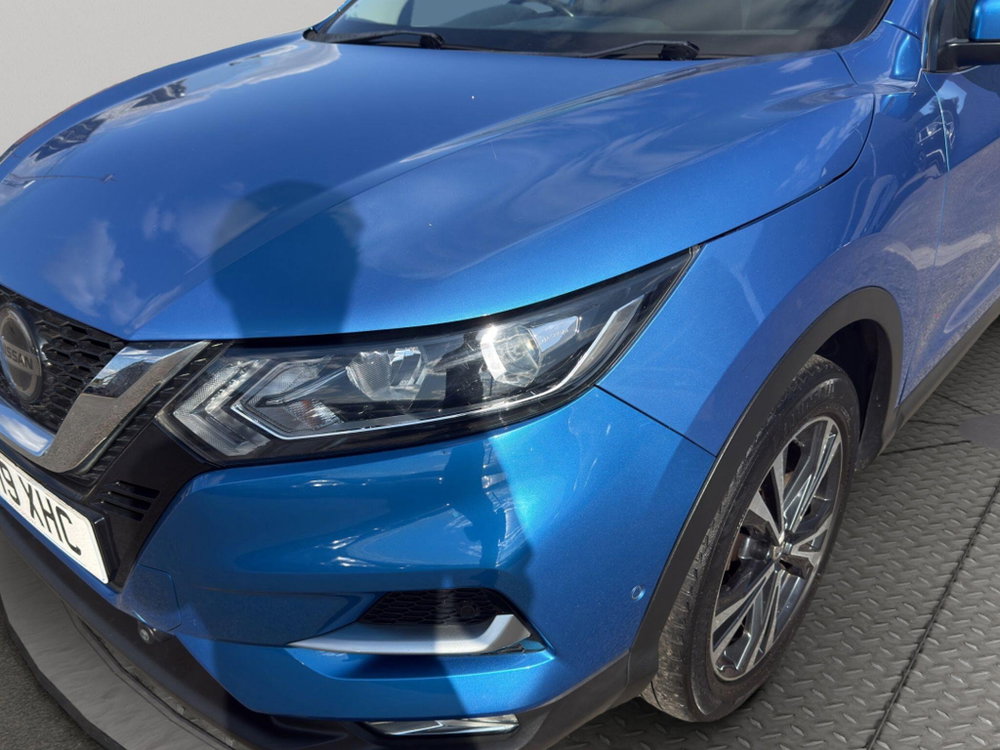 Nissan Qashqai 1.3 DIG-T N-Connecta Euro 6 (s/s) 5dr