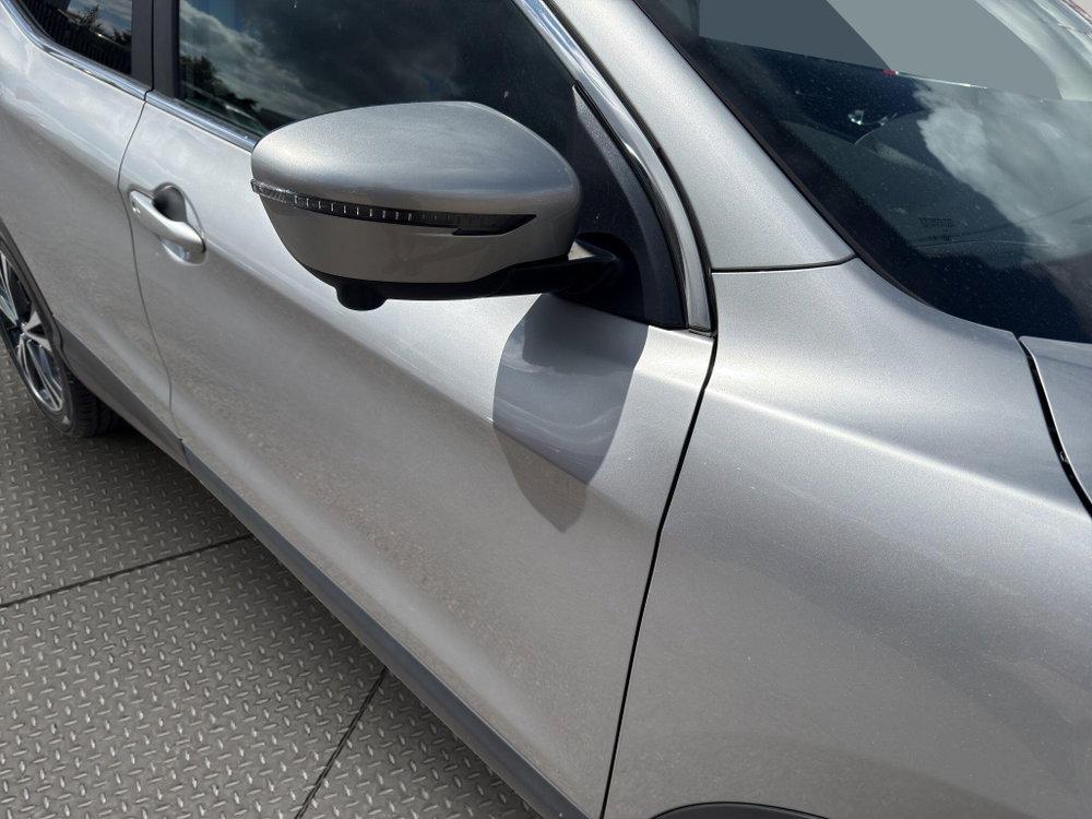 Nissan Qashqai 1.3 DIG-T N-Connecta Euro 6 (s/s) 5dr