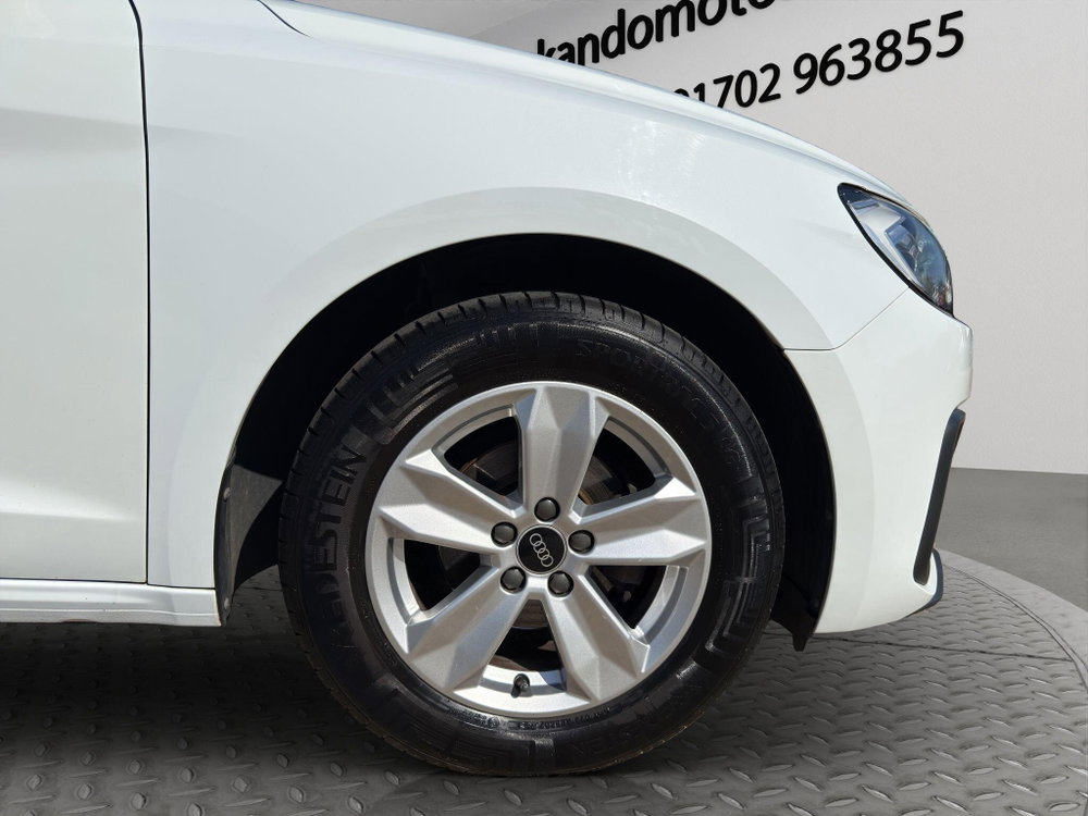 Audi A1 1.0 TFSI 25 Technik Sportback Euro 6 (s/s) 5dr