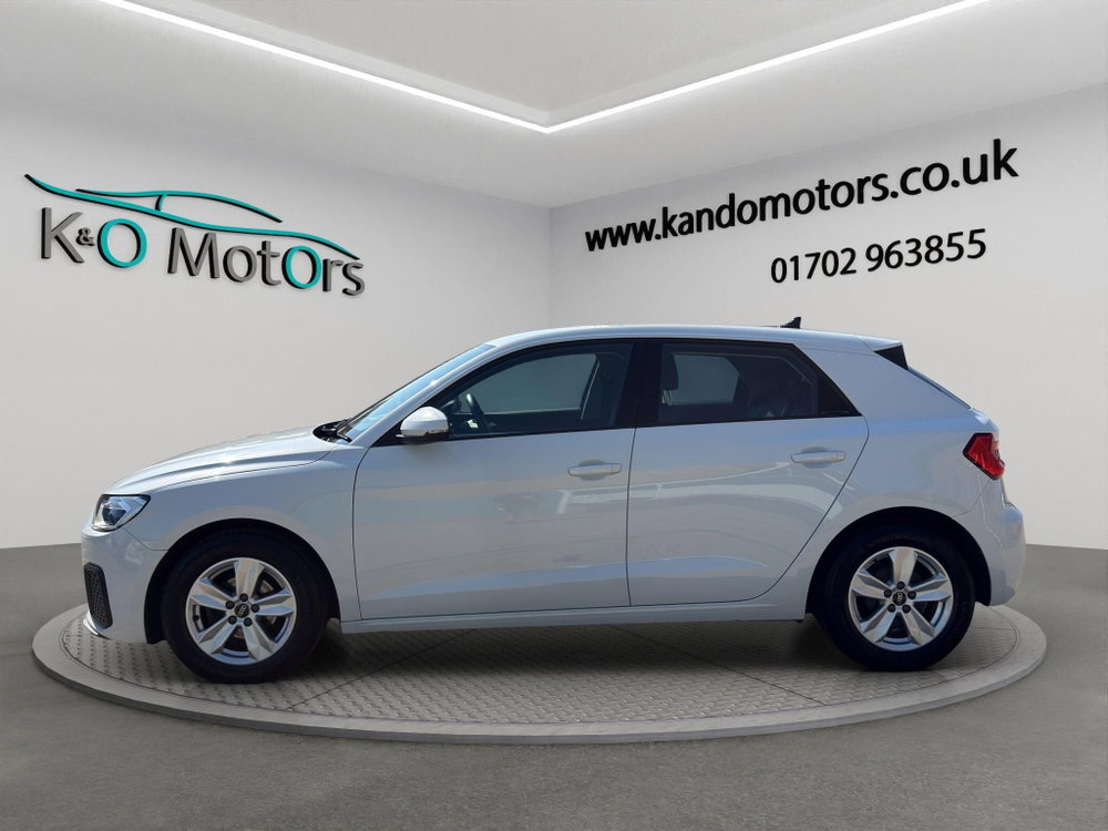 Audi A1 1.0 TFSI 25 Technik Sportback Euro 6 (s/s) 5dr