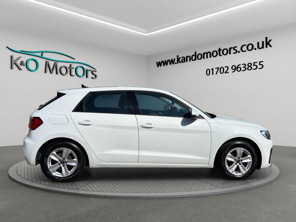 Audi A1 1.0 TFSI 25 Technik Sportback Euro 6 (s/s) 5dr