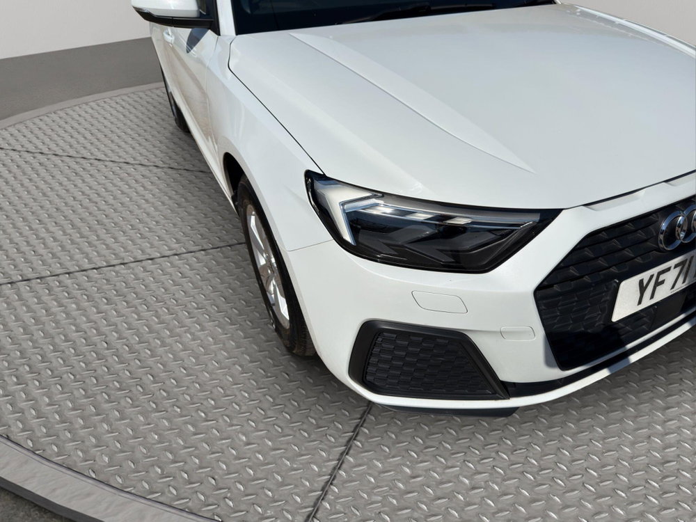 Audi A1 1.0 TFSI 25 Technik Sportback Euro 6 (s/s) 5dr