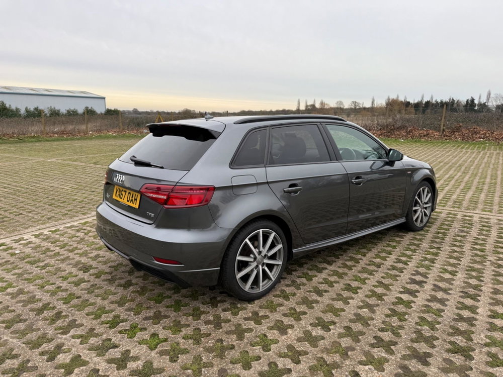 Audi A3 1.5 TFSI CoD Black Edition Sportback Euro 6 (s/s) 5dr