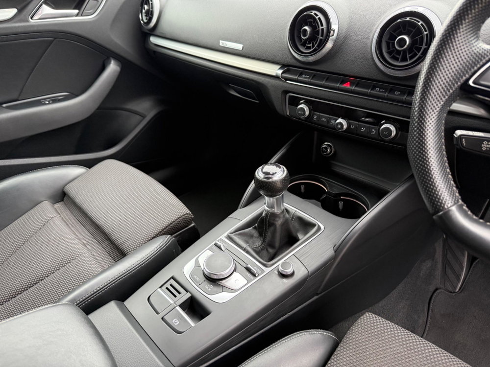 Audi A3 1.5 TFSI CoD Black Edition Sportback Euro 6 (s/s) 5dr