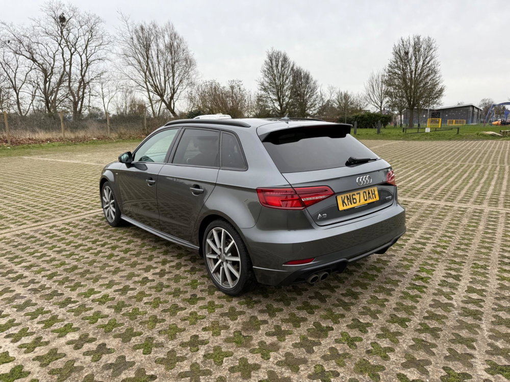 Audi A3 1.5 TFSI CoD Black Edition Sportback Euro 6 (s/s) 5dr