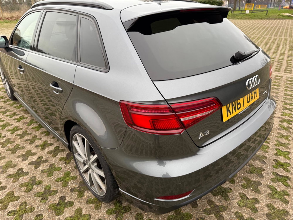 Audi A3 1.5 TFSI CoD Black Edition Sportback Euro 6 (s/s) 5dr