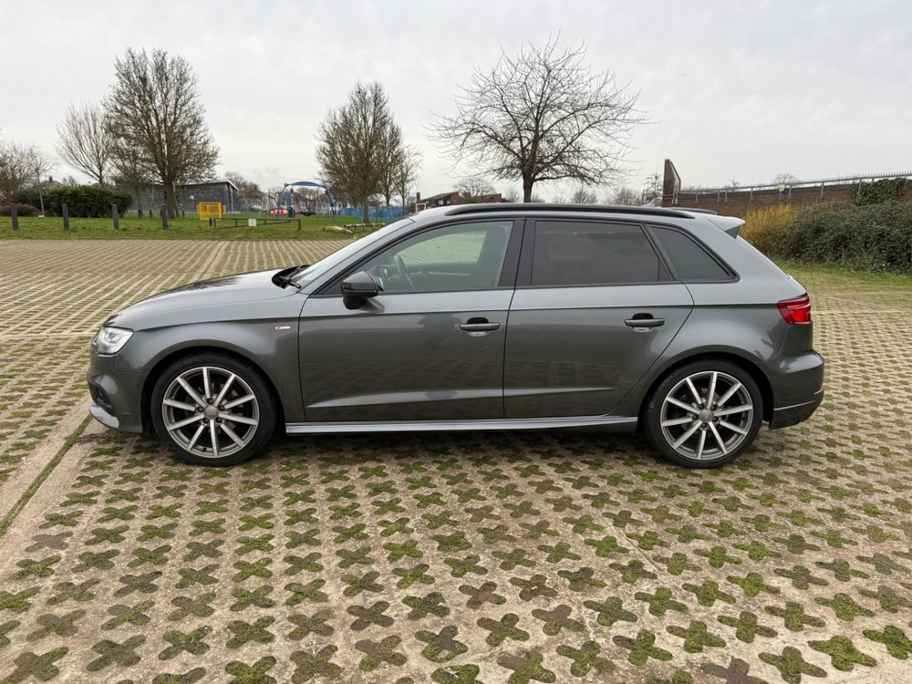 Audi A3 1.5 TFSI CoD Black Edition Sportback Euro 6 (s/s) 5dr