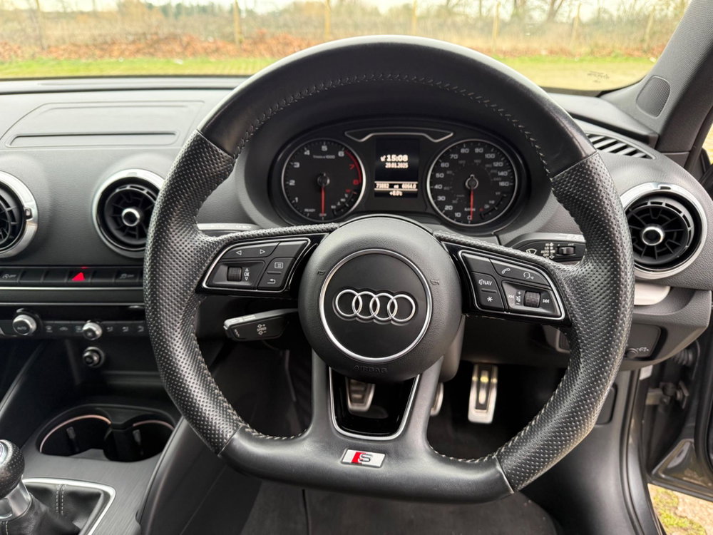 Audi A3 1.5 TFSI CoD Black Edition Sportback Euro 6 (s/s) 5dr