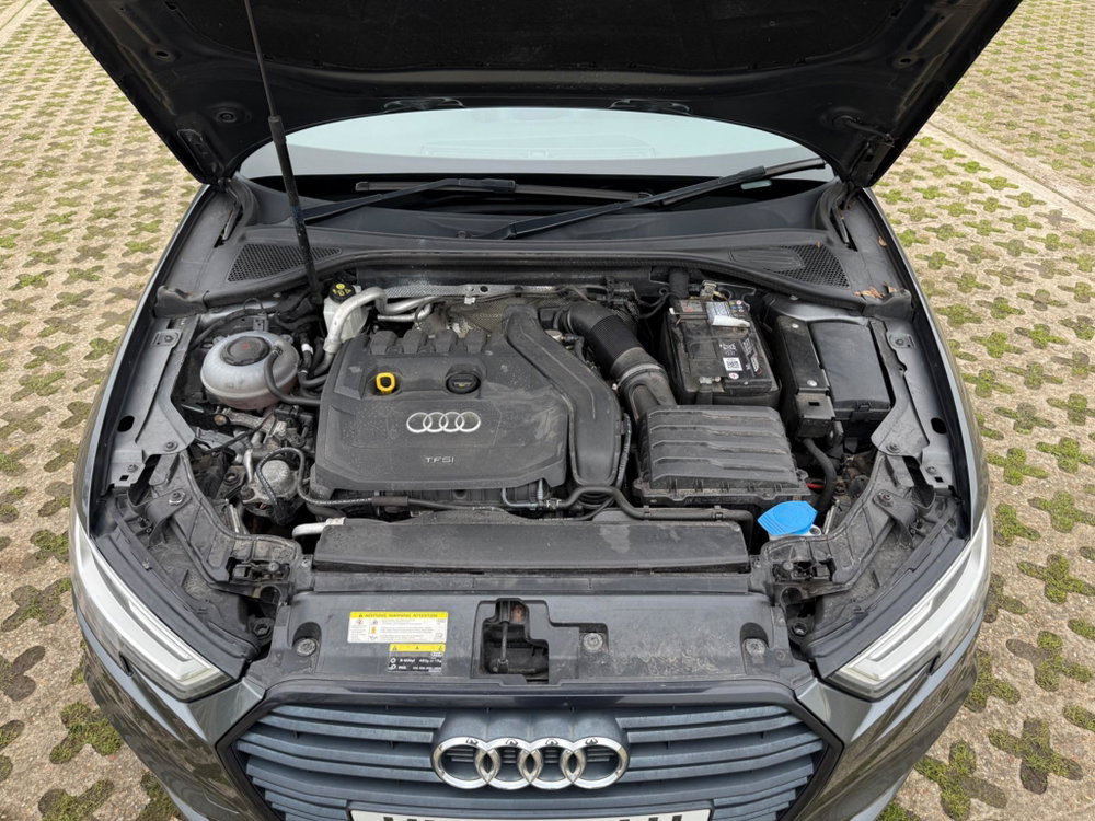 Audi A3 1.5 TFSI CoD Black Edition Sportback Euro 6 (s/s) 5dr