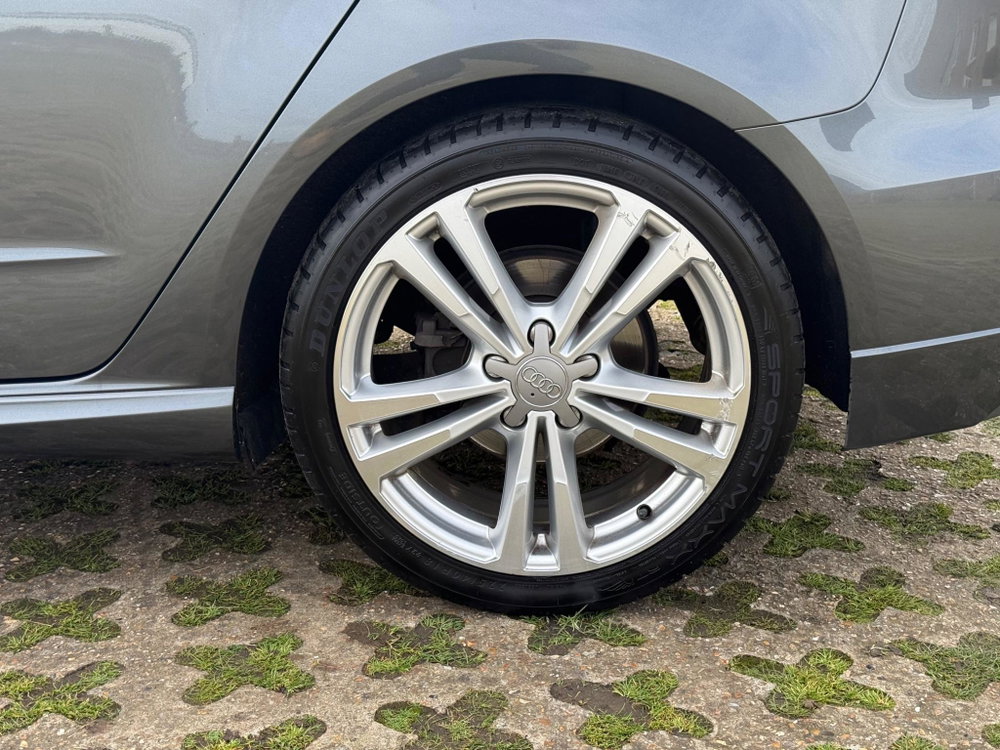 Audi A3 2.0 TFSI S line Sportback Euro 6 (s/s) 5dr