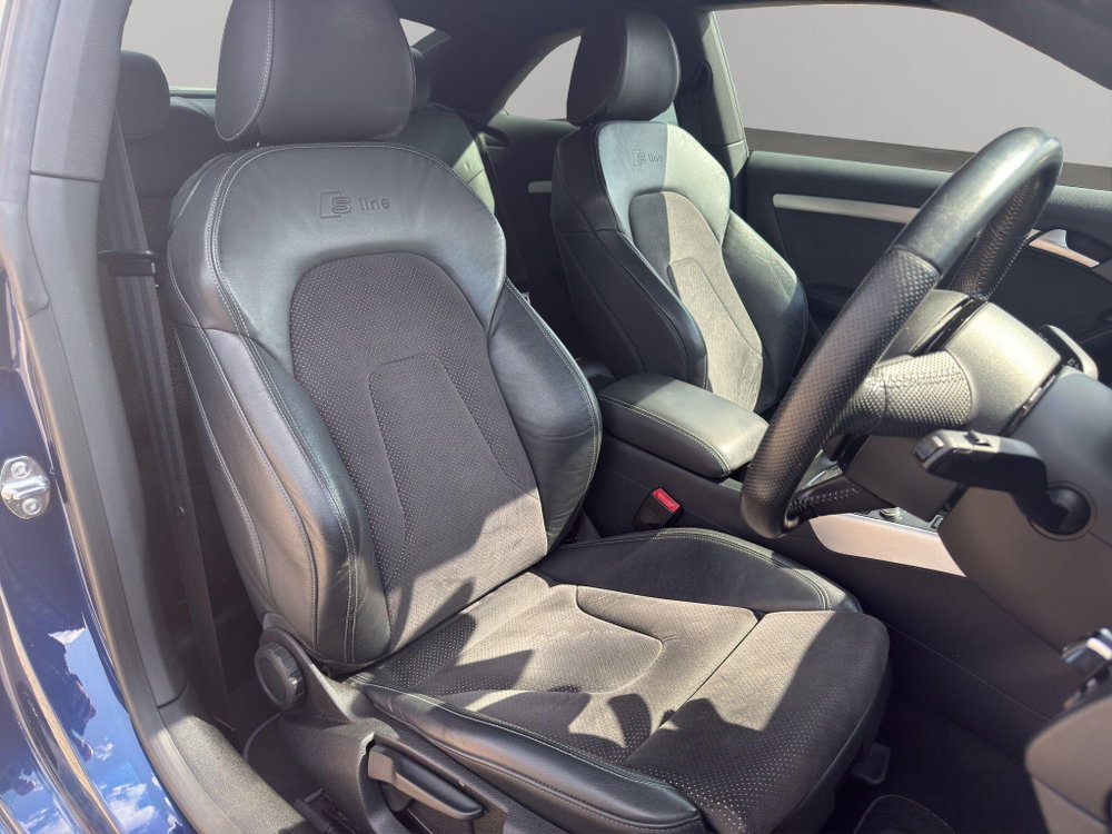 Audi A5 2.0 TDI S line Euro 5 (s/s) 2dr