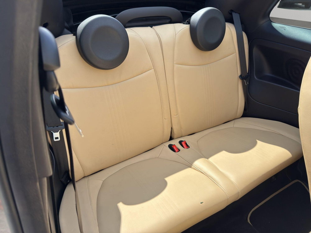 Abarth 695C 1.4 T-Jet Edizione Maserati Cabrio 2dr Petrol Auto Euro 5 (180 bhp)