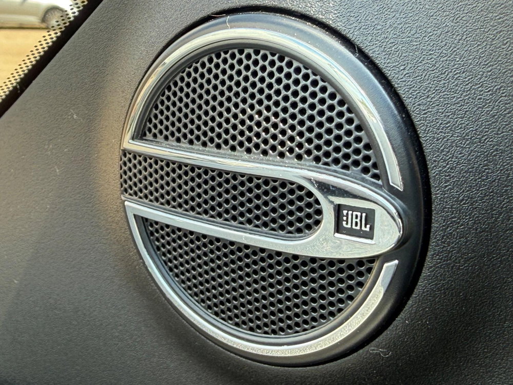 Abarth 695C 1.4 T-Jet Edizione Maserati Cabrio 2dr Petrol Auto Euro 5 (180 bhp)