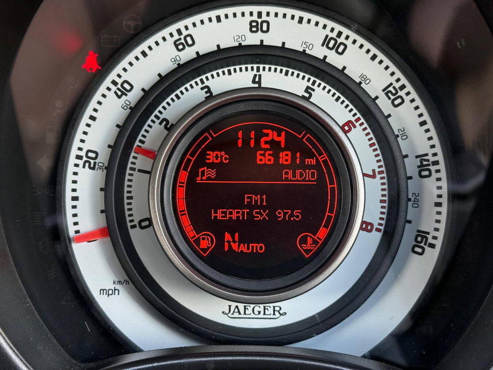 Abarth 695C 1.4 T-Jet Edizione Maserati Cabrio 2dr Petrol Auto Euro 5 (180 bhp)