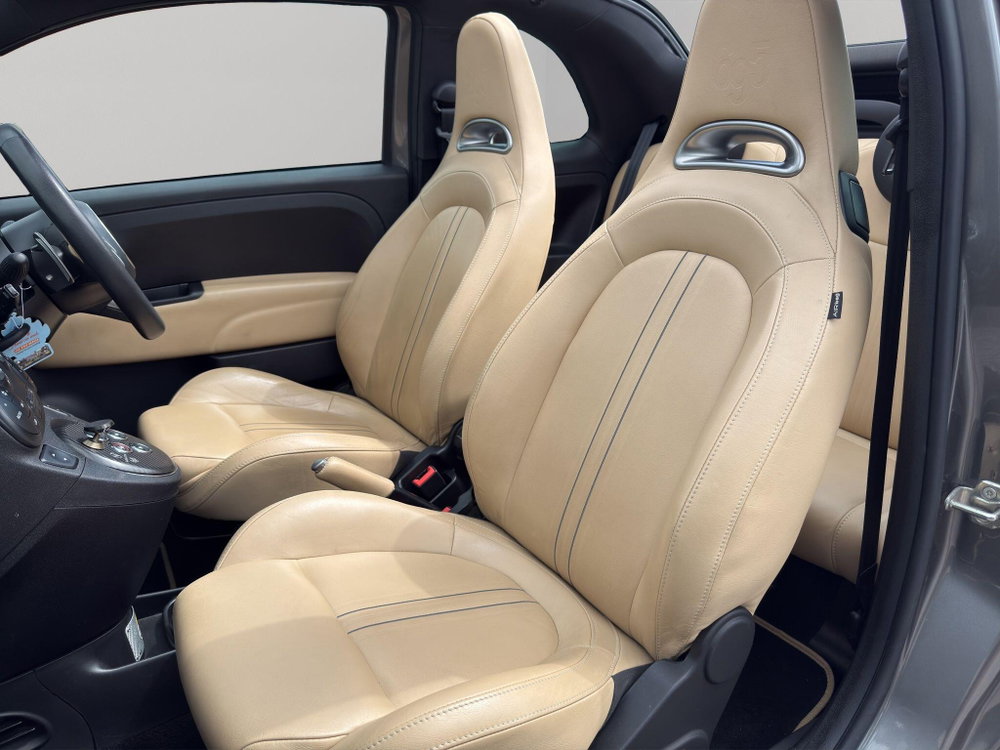 Abarth 695C 1.4 T-Jet Edizione Maserati Cabrio 2dr Petrol Auto Euro 5 (180 bhp)