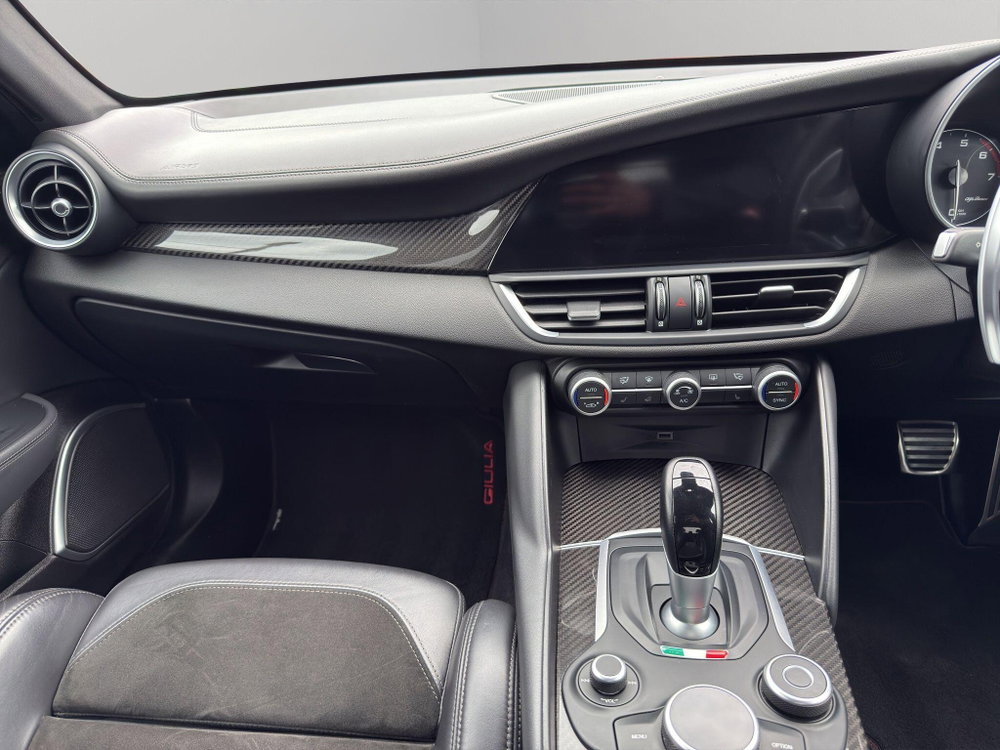 Alfa Romeo Giulia 2.0T Veloce Ti Auto Euro 6 (s/s) 4dr