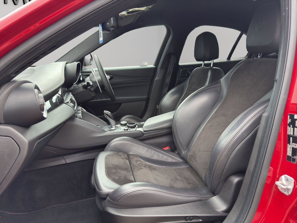Alfa Romeo Giulia 2.0T Veloce Ti Auto Euro 6 (s/s) 4dr