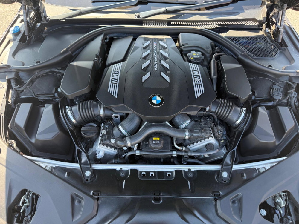BMW 8 Series 4.4 M850i V8 Steptronic xDrive Euro 6 (s/s) 2dr