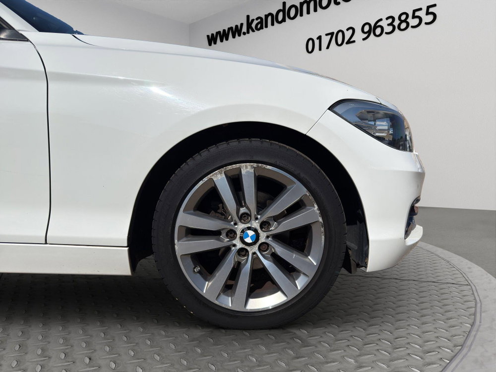 BMW 1 Series 1.6 118i Sport Euro 6 (s/s) 5dr