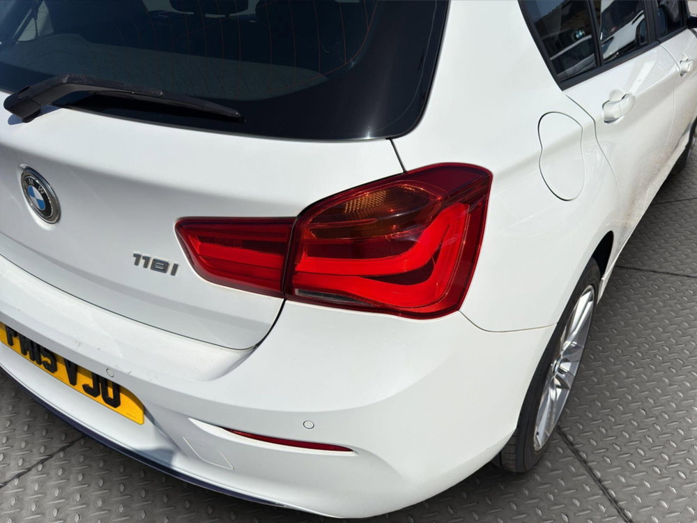 BMW 1 Series 1.6 118i Sport Euro 6 (s/s) 5dr