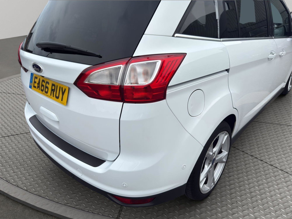Ford Grand C-Max 1.5 TDCi Titanium X Euro 6 (s/s) 5dr
