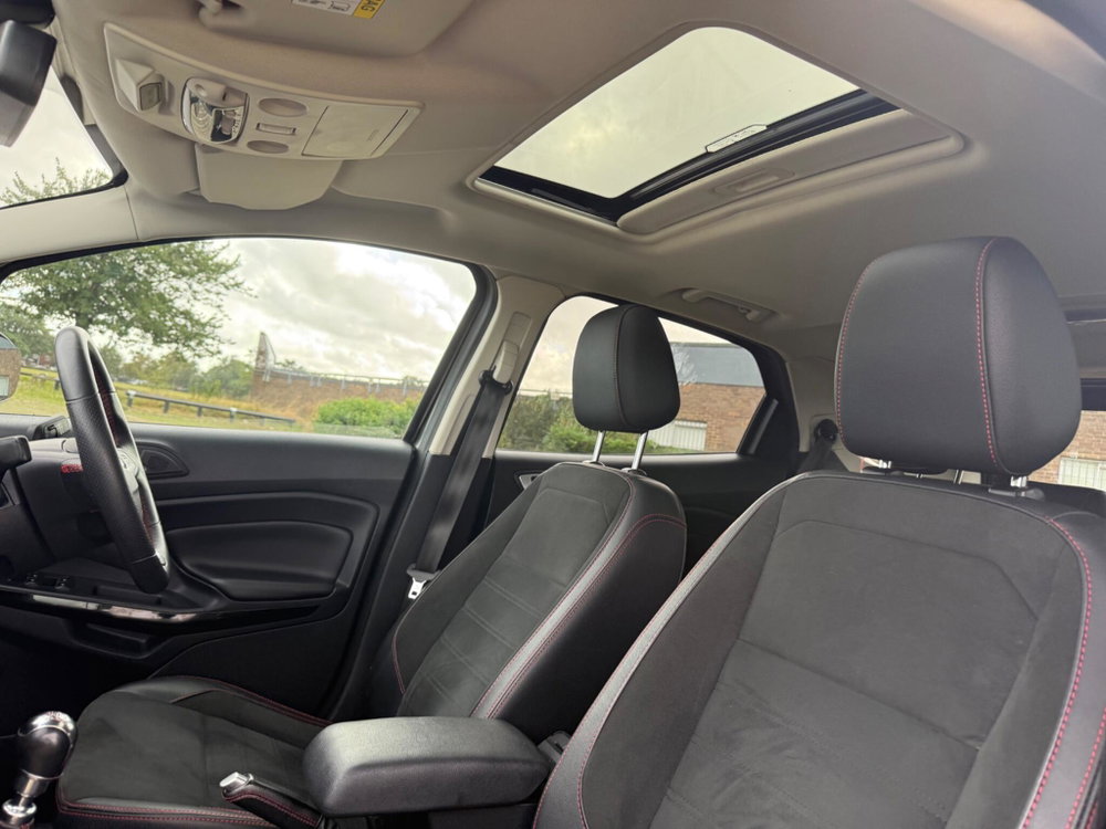 Ford EcoSport 1.0T EcoBoost ST-Line Euro 6 (s/s) 5dr