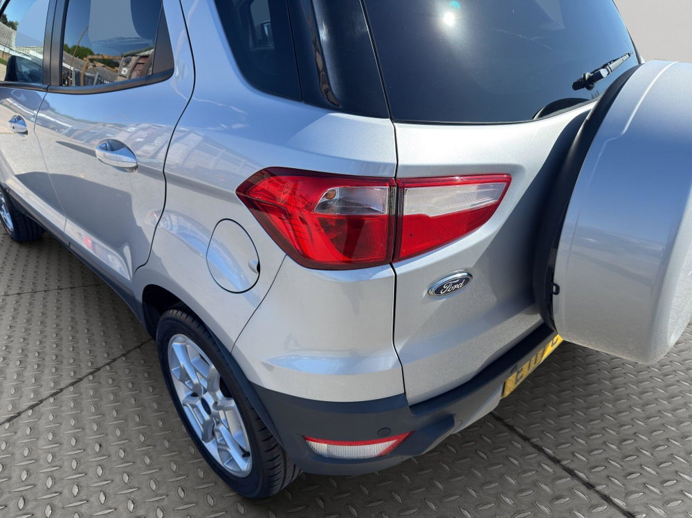 Ford EcoSport 1.0T EcoBoost Titanium 2WD Euro 5 (s/s) 5dr