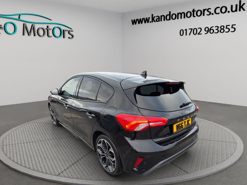 Ford Focus 1.0T EcoBoost MHEV ST-Line X Edition Euro 6 (s/s) 5dr
