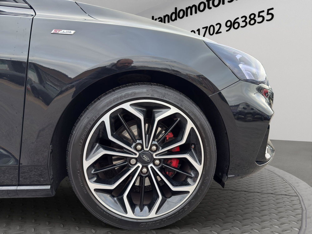 Ford Focus 1.0T EcoBoost MHEV ST-Line X Edition Euro 6 (s/s) 5dr