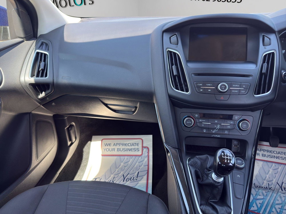 Ford Focus 1.0T EcoBoost Titanium Euro 6 (s/s) 5dr