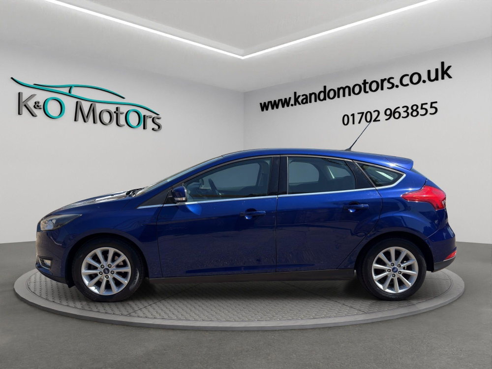 Ford Focus 1.0T EcoBoost Titanium Euro 6 (s/s) 5dr