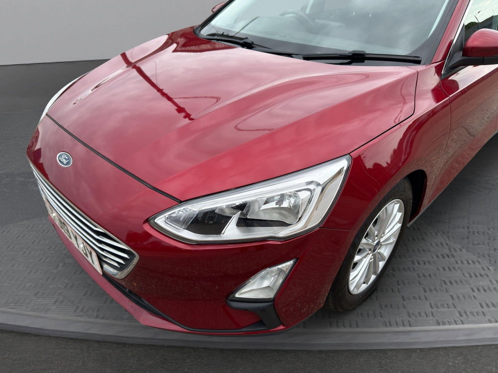 Ford Focus 1.0T EcoBoost Titanium Euro 6 (s/s) 5dr