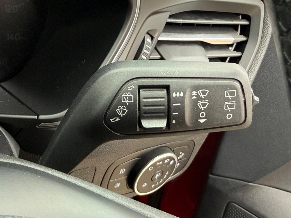 Ford Focus 1.0T EcoBoost Titanium Euro 6 (s/s) 5dr