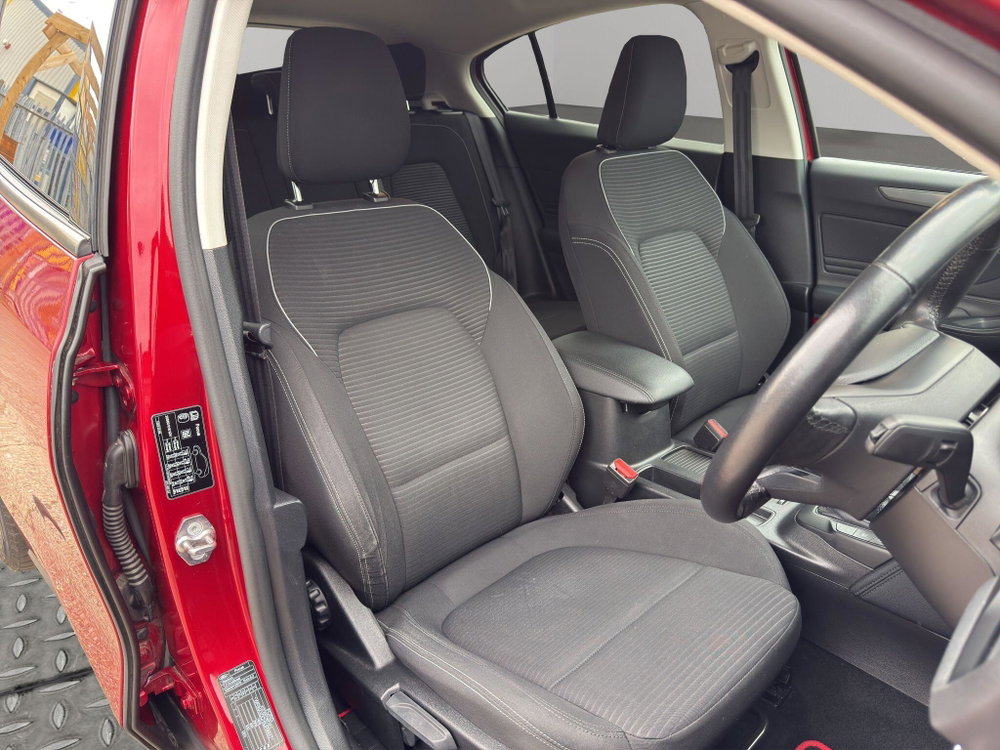 Ford Focus 1.0T EcoBoost Titanium Euro 6 (s/s) 5dr