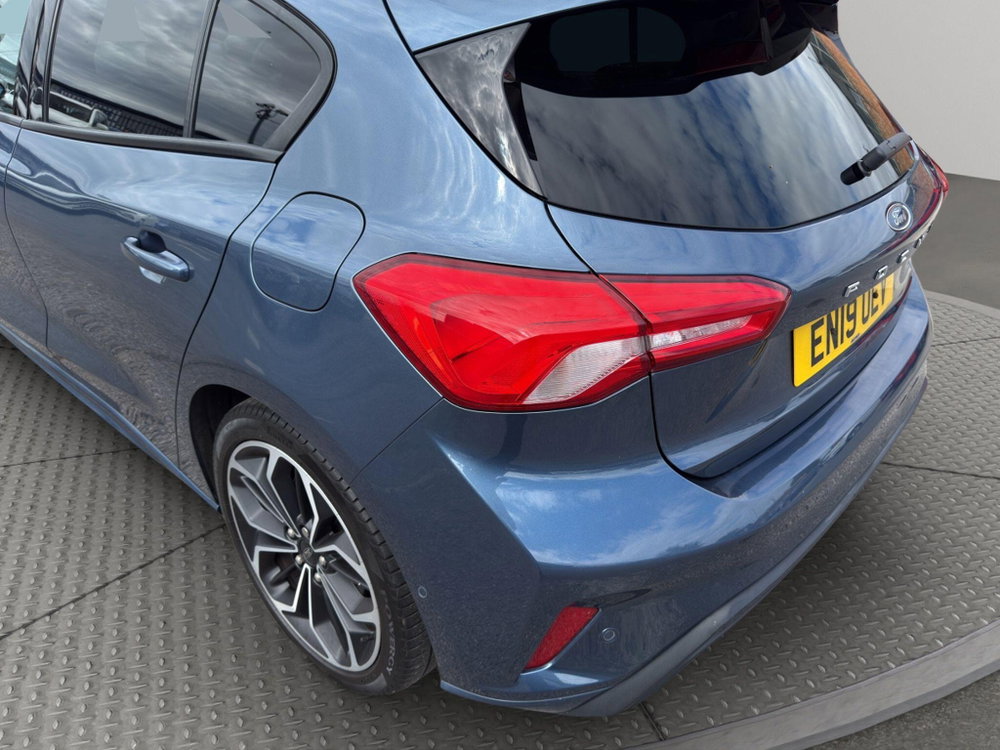 Ford Focus 1.5T EcoBoost ST-Line X Auto Euro 6 (s/s) 5dr