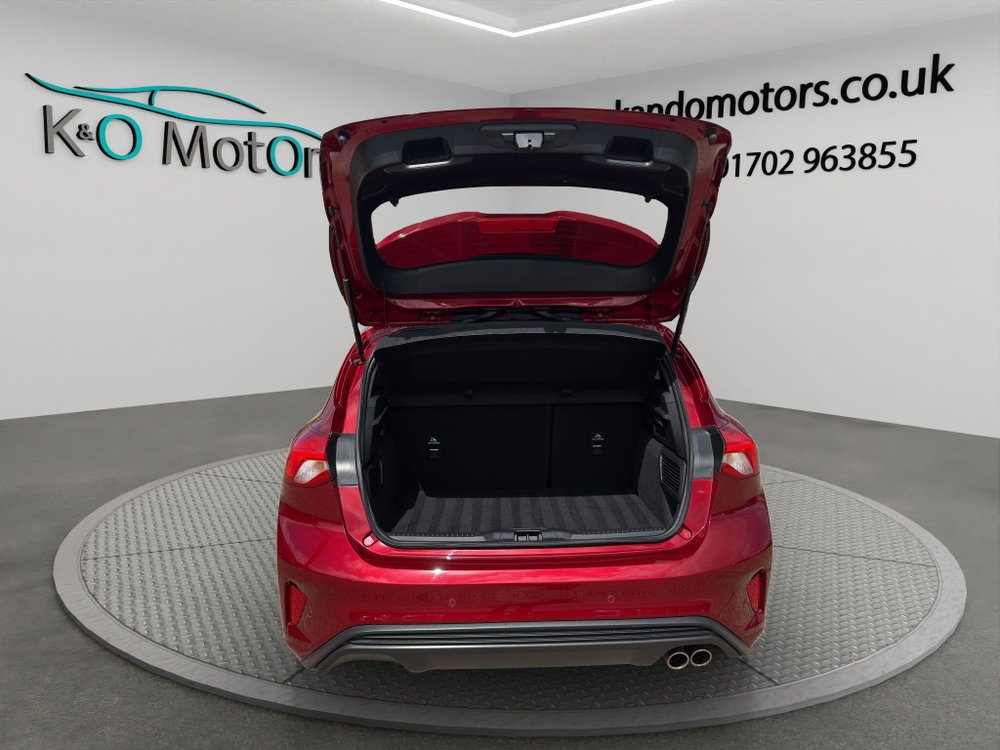 Ford Focus 1.5T EcoBoost ST-Line X Euro 6 (s/s) 5dr