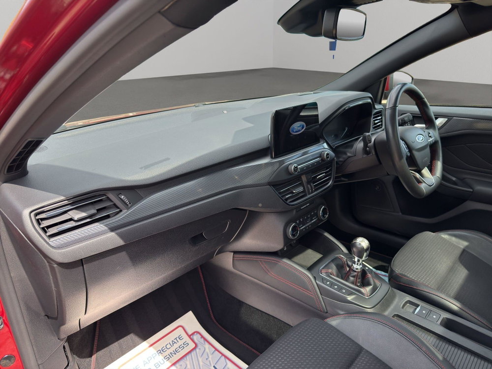 Ford Focus 1.5T EcoBoost ST-Line X Euro 6 (s/s) 5dr