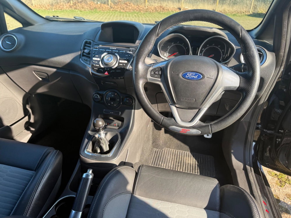 Ford Fiesta 1.6T EcoBoost ST-2 Euro 5 3dr