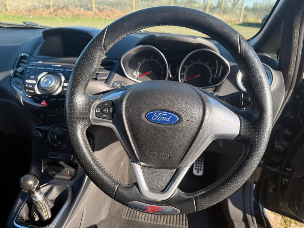 Ford Fiesta 1.6T EcoBoost ST-2 Euro 5 3dr