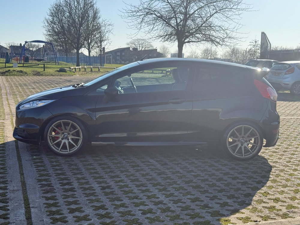 Ford Fiesta 1.6T EcoBoost ST-2 Euro 5 3dr