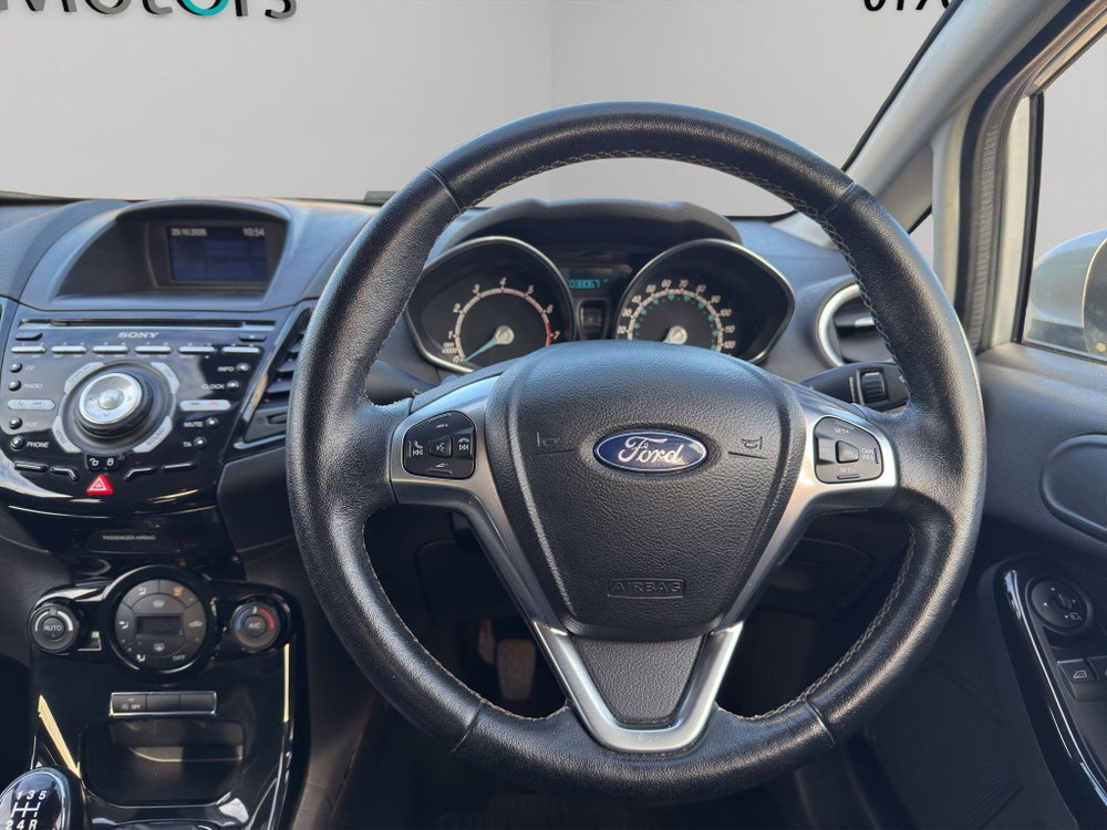 Ford Fiesta 1.0T EcoBoost Titanium Euro 6 (s/s) 5dr